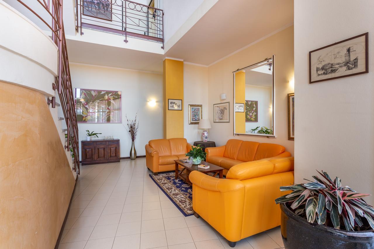 Rodia Inn Oristano Eksteriør bilde
