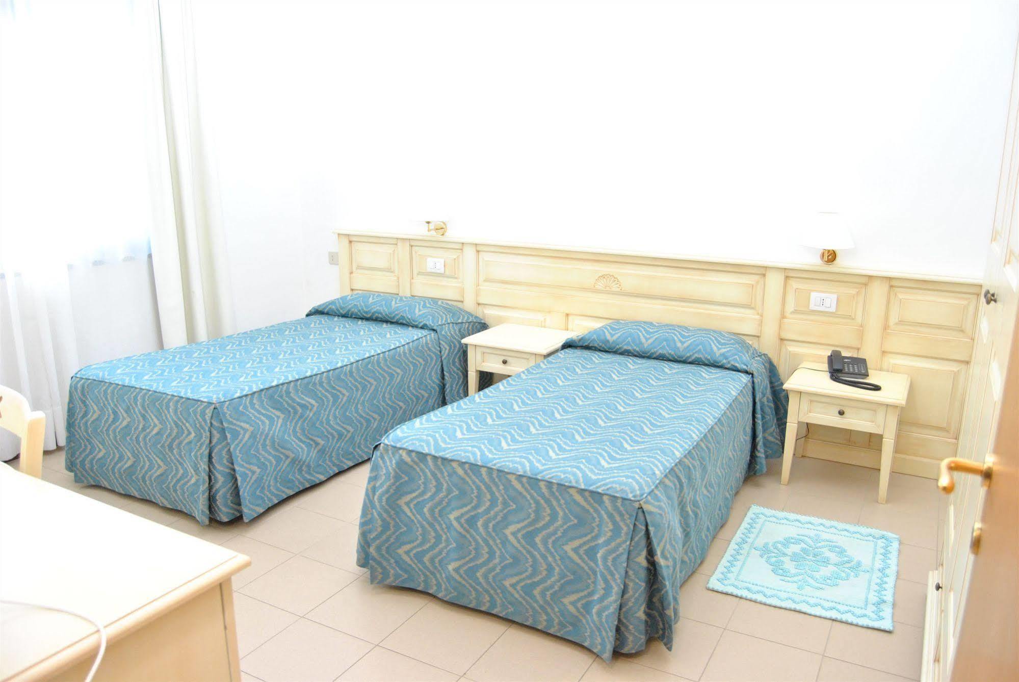 Rodia Inn Oristano Eksteriør bilde